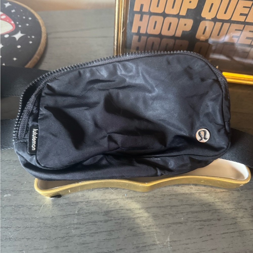lululemon athletica Black Belt Bag